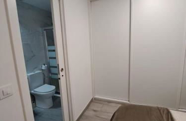Cozy Apartment up to 6 Persons 3 min to Metro - Foto 11