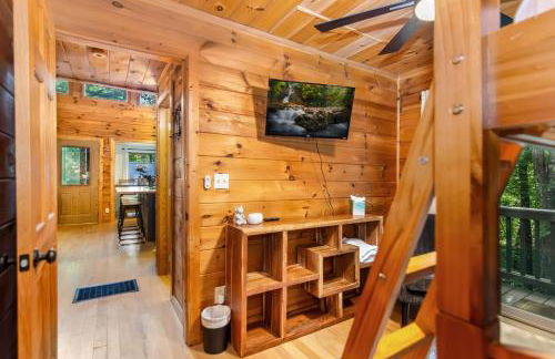 Downward Dog Lodge - Mountain Yoga Retreat, Hot Tub & Pet-Friendly Escape - Foto 27