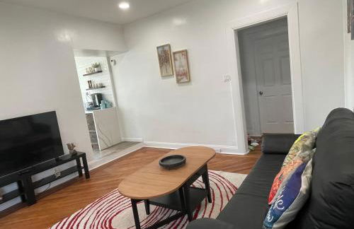 Gorgeous Victorian House!! Entire suite in SAM's home - Foto 34