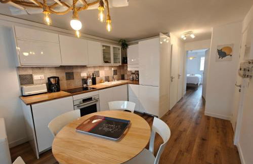 GARE, T2, Vue Bastille et Belledonne, climatisation, neuf - Foto 6