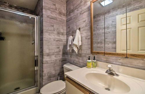 Timber Creek Townhome with 2 Decks and Mtn Views! - Foto 19