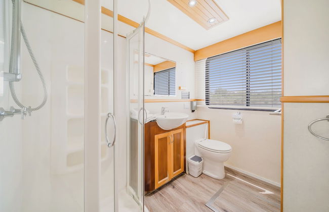 Coomera Houseboat Holidays - Foto 64