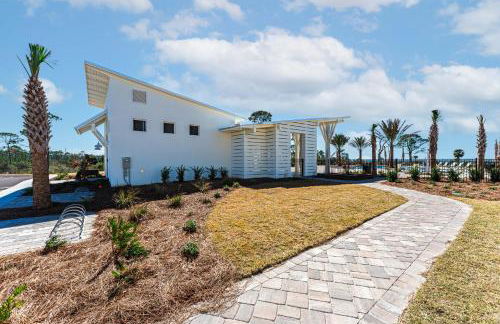 Min2Beach, 6SeatGolfCart, OceanViewPools, BeachEquip, Lg Patio&Firepit - Foto 32