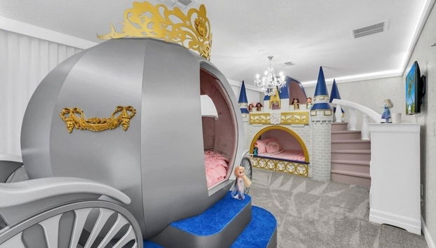 2940 Penel 9 Bedroom Home - Foto 3, Habitación