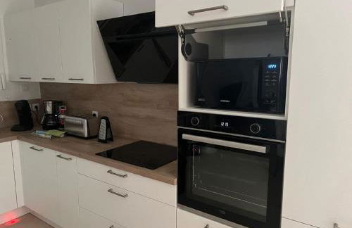 Villa L'esquirol With View and Pool - Foto 10