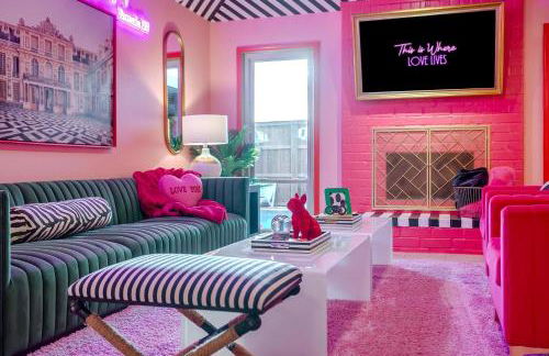 Girly+Godly+Gritty+Graceful+Pool+Pink+VeryPlayful - Foto 23