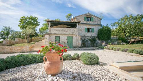 Unique Villa Bošket with Pool and Jacuzzi surrounded by Nature - Foto 3