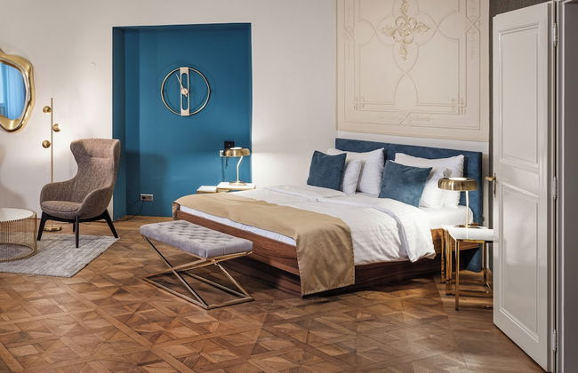 Golden Angel Suites by Adrez Living - Photo 68