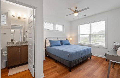 Charming Duplex Retreat in Old Town Manchester, VA - Foto 6