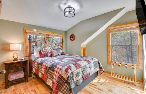 Burton on the Rocks Lake Retreat with Hot Tub! - Foto 18