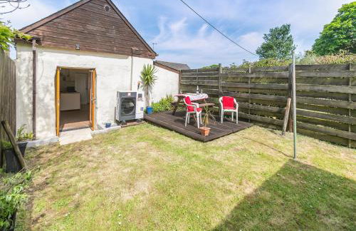 Contention Barn - Photo 17