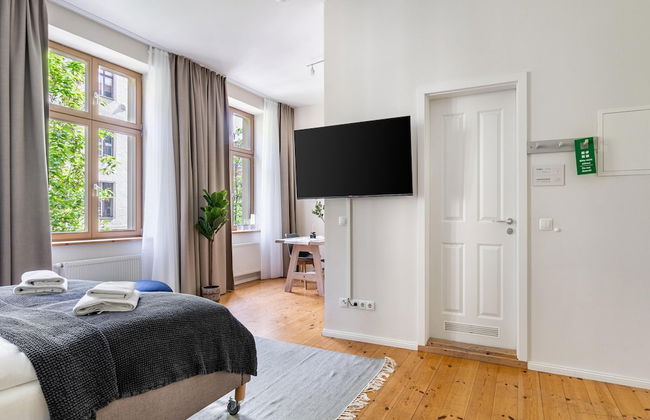 Schoenhouse Berlin City Street - Photo 38