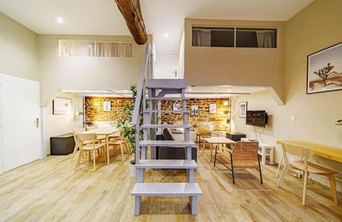 Large bright loft 6 people near Saxe-Gambetta - Foto 4