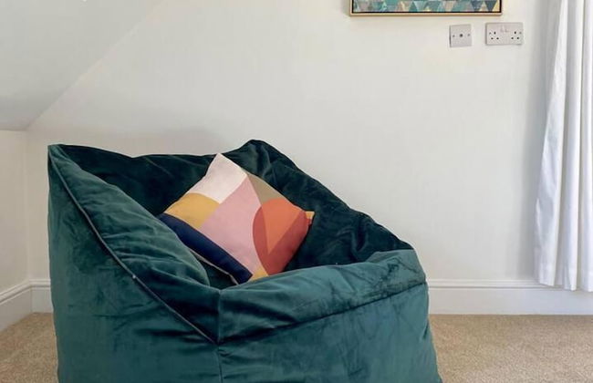 Idyllic Country Retreat With Wow Views & Lush Pool - Foto 2