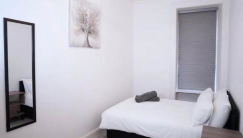 Newly refurbished 2 bed ! - Foto 4