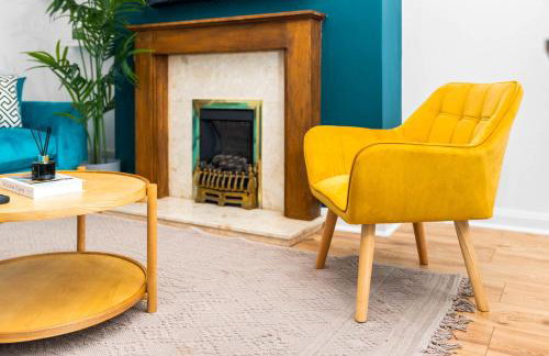 3 Bedroom House - Garden - Parking - Interior Designed - Netflix - Wifi - 52H - Foto 51