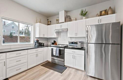 Full ADA Unit - 2 Bed 2 Bath Unit Near Downtown - Foto 5