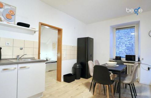 BEGE APARTMENTS DeskSide - Photo 12