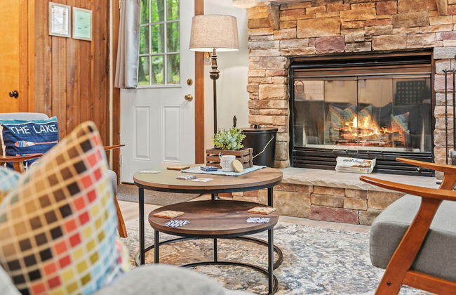 Boulder Pointe by Avantstay Deck Forest Views Boulder Lake Club Passes - Foto 6