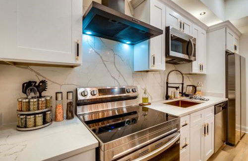 1 Mi to Dtwn Hot Tub Haven in Richmond! - Foto 7