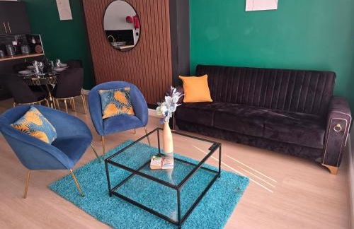 Deluxe 2BR Apartment Near City Center - Sleeps 6 - Foto 47