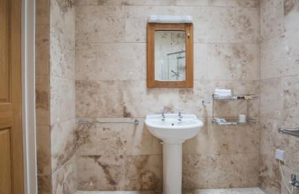 Groves Barn at Norton Grounds - Photo 17