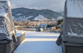 Corner 28 - Photo 41