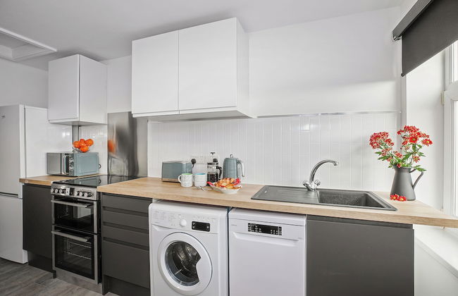 TYME Suites on Humber - Photo 19