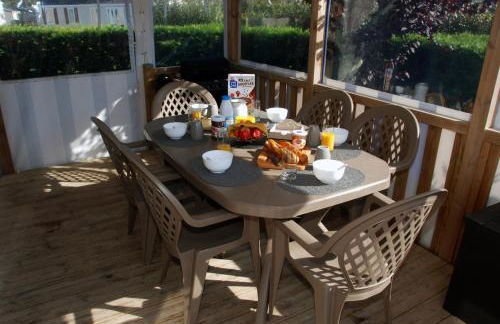 Mobilhome 2ch récent et climatisé-terrasse fermée-jardin sans vis à vis-camping 4 étoiles Les Charmettes - Foto 67