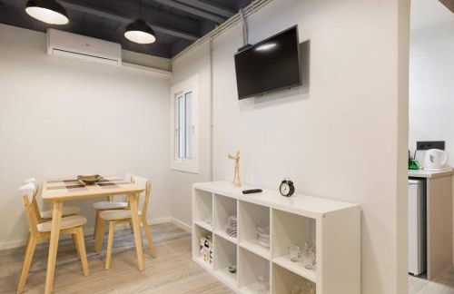 Stay U-nique Apartments Llobregat - Photo 40