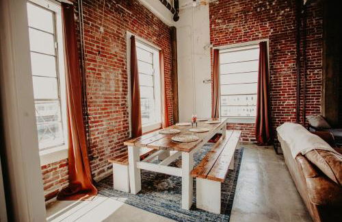 The Downtown Bungalow Loft - Foto 24