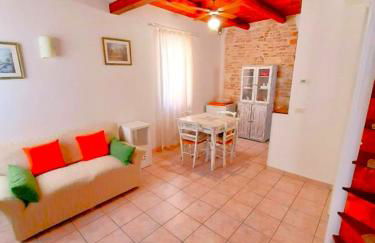 Cielo terra Luna, in centro a Numana - Foto 3