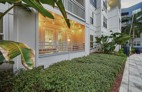 Chic 2BR w Pool Pet-Friendly Unit #14 - Foto 21