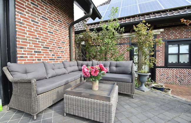 Spacious Mansion With Meadow View in Bruinisse - Foto 32