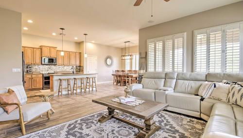 Game Room, Patio! Family-Friendly Goodyear Home - Foto 3