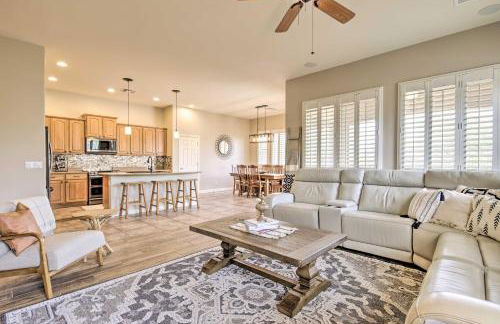 Game Room, Patio! Family-Friendly Goodyear Home - Foto 3