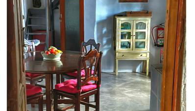 Casa Poesía de El Hierro - Poetry House of El Hierro, situated in the center of El Pinar - Foto 5