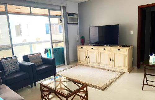 Apto Frente à Praia do Forte - Localização Premium - Foto 3