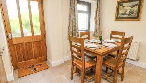 The Coach House - Photo 5