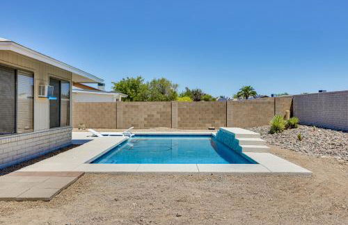 Golfers Oasis! 55 and Sun City West Retreat with Pool - Foto 25