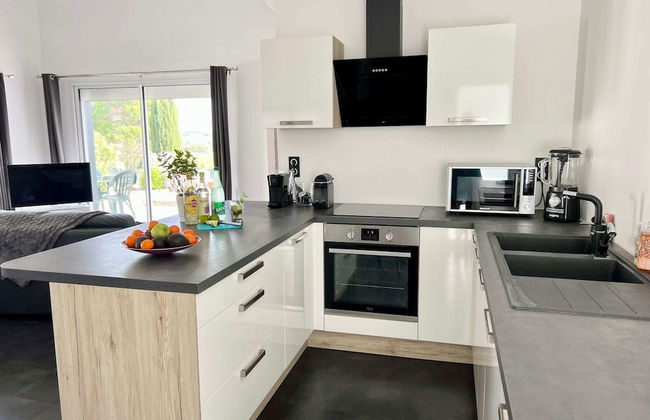 Modern Comfort in Minervois - Photo 6