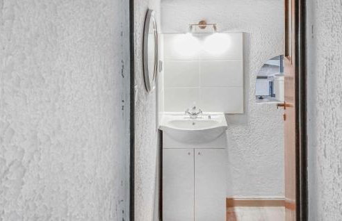 Cozy Home In Stara Dobrzyca With Wifi - Foto 14