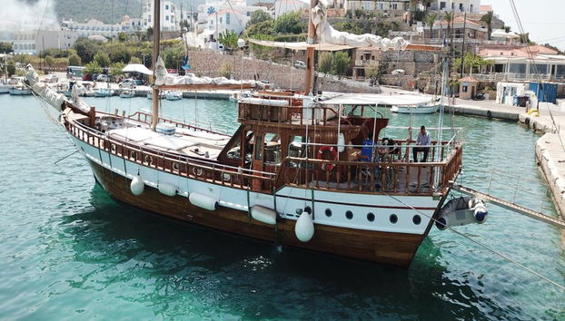 3 islas en un día: Agistri, Moni y Egina - Paseo semiprivado en barco con comida - Foto 3