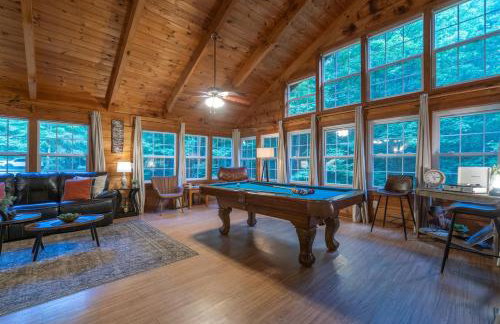 Cozy Cabin Retreat Near Helen Hot Tub Fireplace - Foto 8