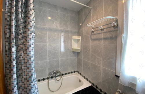 Casa con jardín para Grupos y Familias, 6 habitaciones - Foto 7