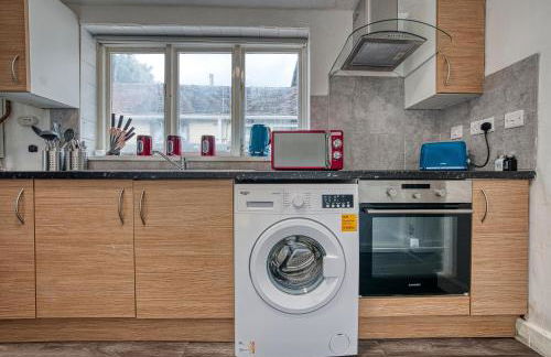 Stylish and Comfy Contractor House and Monthly Offers in Stoke on Trent By 20Property Stays Serviced Accommodation - Foto 17