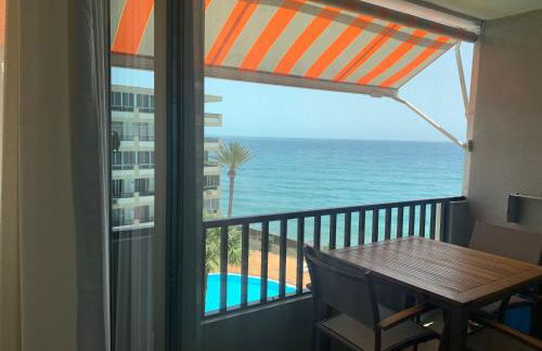 RENOVADO APARTAMENTO 1º LINEA DE MAR - Foto 4