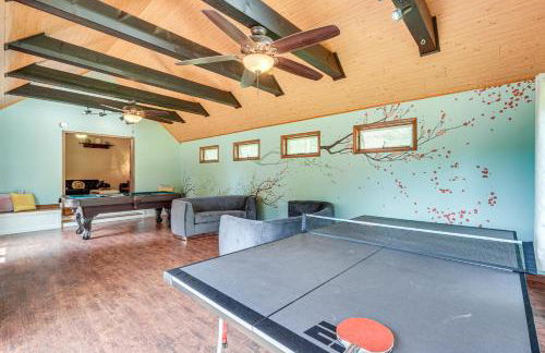 Game Room and Private Yard Family Gem in Kunkletown - Foto 6