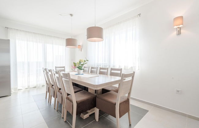 Comfort Villa With Swimming Pool and Terrace - Foto 19