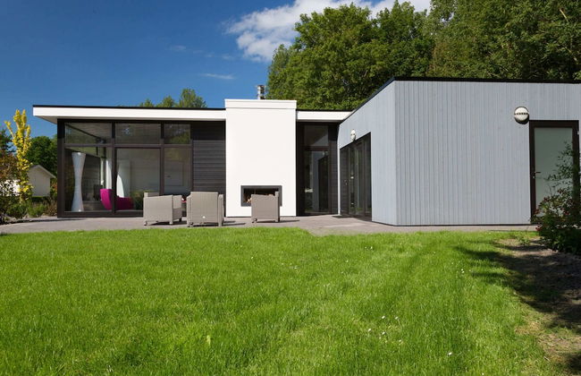 Modern Chalet With a Fireplace in a Holiday Park - Foto 63